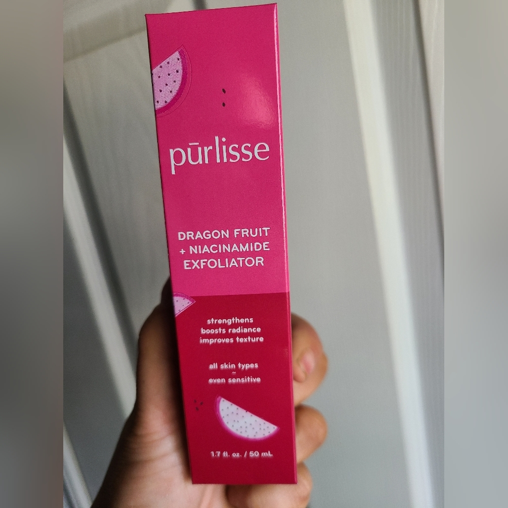 PURLISSE DRAGONFRUIT + NIACINAMIDE EXFOLIATOR
